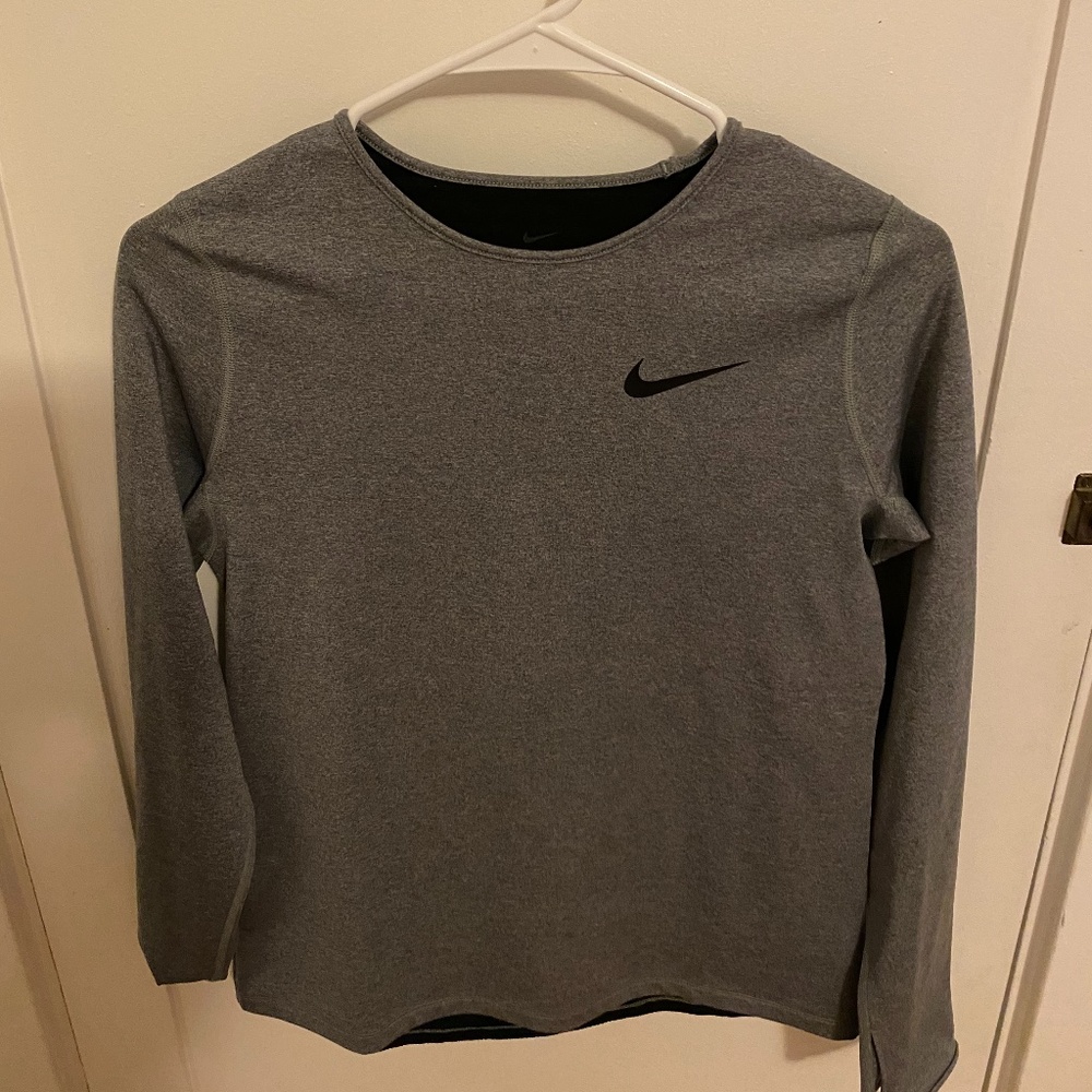 nike grey athletic long sleeve